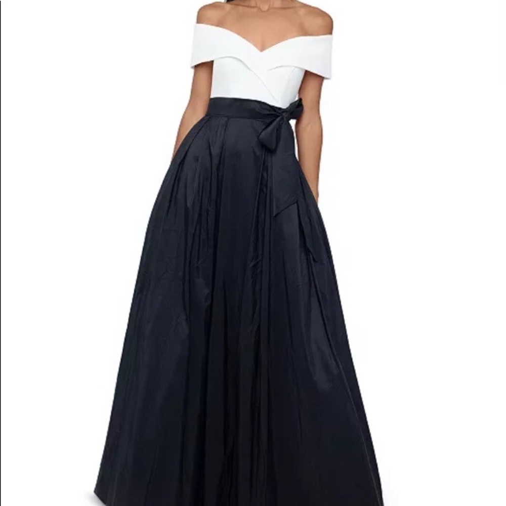 Classic Maxi black and white dress